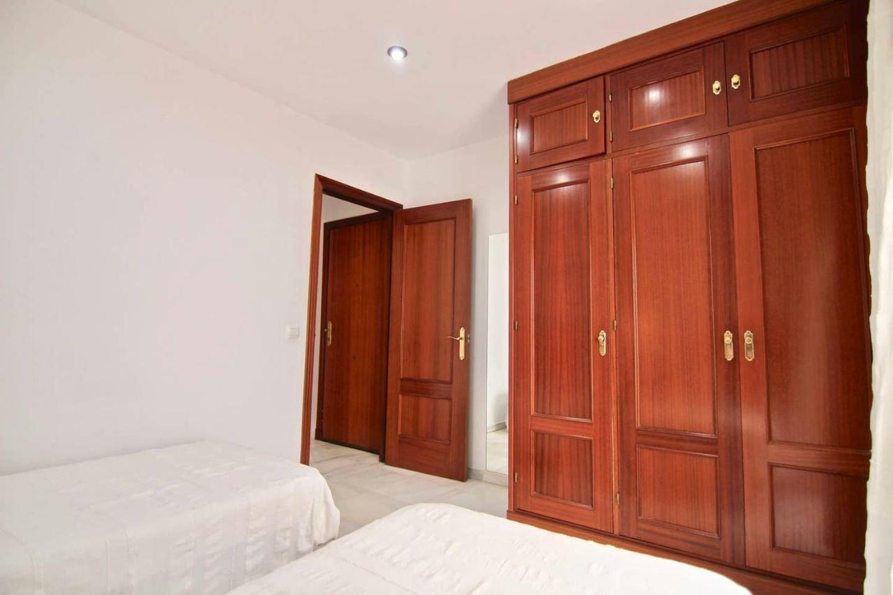 Apartamento Patio Junto A La Playa Cádiz Exteriör bild